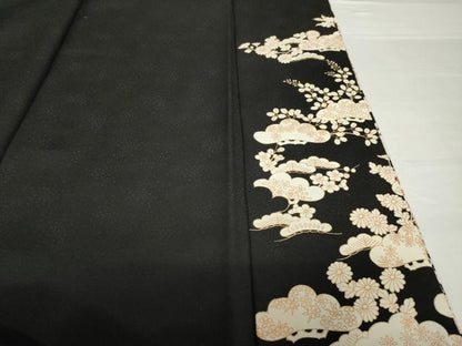 平和屋着物●訪問着　駒刺繍　吉祥松文　黒地　金彩　正絹　逸品　AABG5870ck