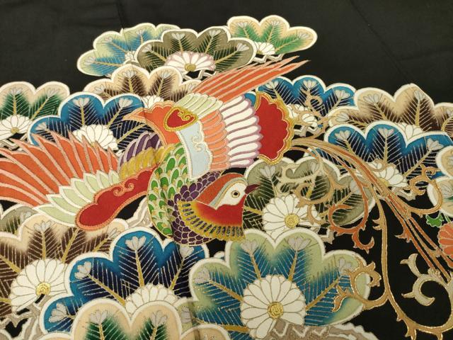 平和屋着物●豪華黒留袖　駒刺繍　鳳凰松文　金彩　三越扱い　正絹　逸品　AABG5871ck