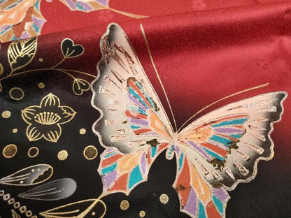 平和屋着物●豪華振袖　花蝶文　暈し染め　金銀彩　正絹　逸品　AABG5874ck