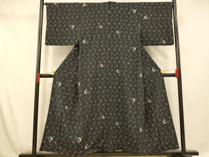 平和屋着物■上質な小紋　幾何学文様　兎　黒地　正絹　逸品　AABG5930fw