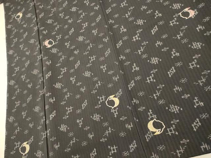 平和屋着物■上質な小紋　幾何学文様　兎　黒地　正絹　逸品　AABG5930fw