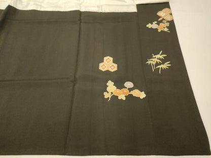 平和屋着物■豪華黒留袖 駒刺繍 飛鶴七宝花文 金彩 正絹 逸品 AABG6037fw