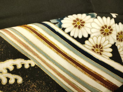 平和屋着物■豪華黒留袖 駒刺繍 草花流水文 金彩 正絹 逸品 AABG6038fw