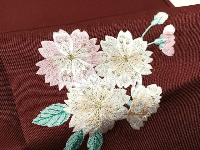 平和屋着物●女性　行灯袴　刺繍　舞桜文　洗える着物　未使用　AABG6482ph