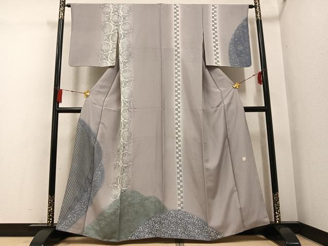 平和屋着物●訪問着　作家物　紬地　草花文　暈し染め　金銀彩　正絹　逸品　AABG6505ph