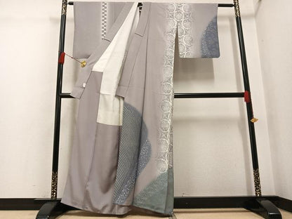 平和屋着物●訪問着　作家物　紬地　草花文　暈し染め　金銀彩　正絹　逸品　AABG6505ph