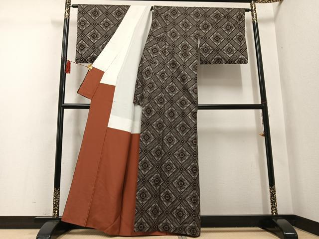 平和屋着物●本場大島紬　龍郷絣　花菱文　正絹　逸品　AABG6510ph