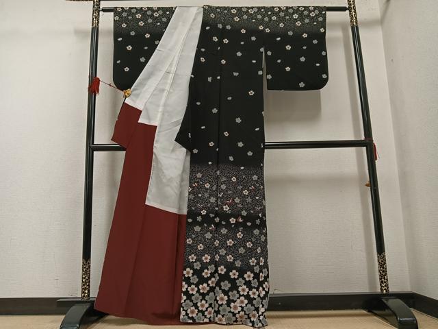 平和屋着物●訪問着　夜桜舞蝶文　黒地　正絹　逸品　AABG6523ph