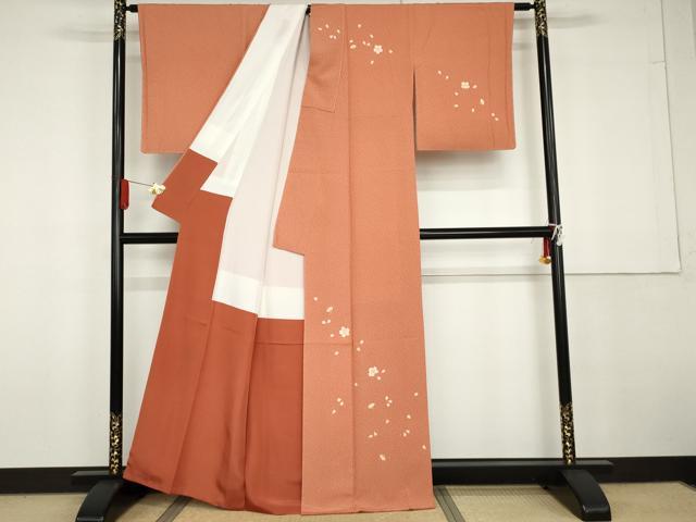 平和屋着物●訪問着　作家物　桜飛柄　金糸　金彩　井筒屋　たとう紙付き　正絹　逸品　未使用　AABG6594cs