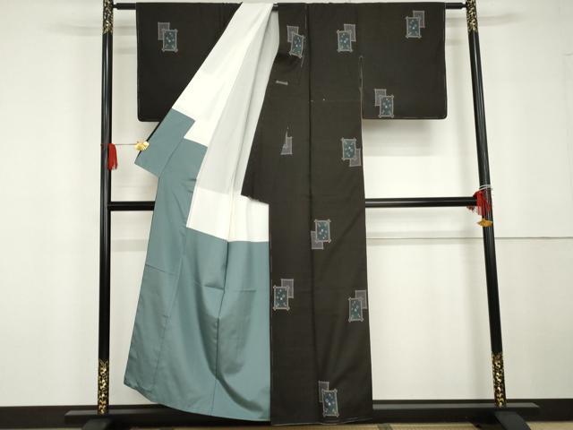 平和屋着物●本場大島紬　純泥染　カタス9マルキ　地空き　色紙重ね文　黒地　興紬商店謹製　証紙付き　正絹　逸品　未使用　AABG6601cs