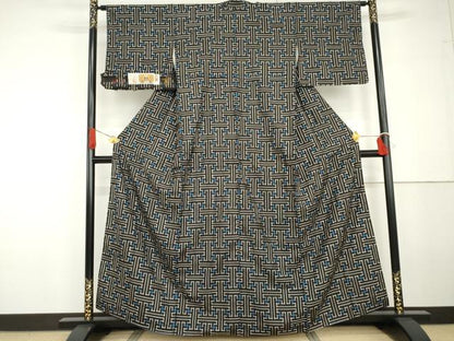 平和屋着物●本場大島紬　龍郷絣　秋名バラ　手織　作田ミエ作　証紙付き　正絹　逸品　AABG6602cs