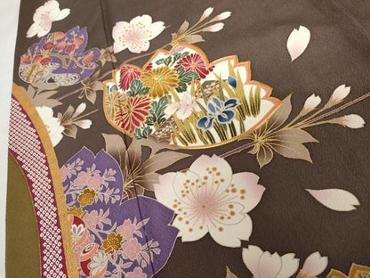 平和屋着物●豪華振袖　駒刺繍　吉祥枝花文　金糸　金彩　正絹　逸品　AABG6703cs