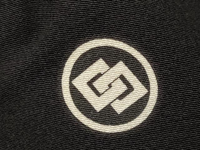 平和屋着物■豪華黒留袖　駒刺繍　螺鈿　桃山百華皿君子文　暈し染め　金銀彩　正絹　逸品　AABG6879st