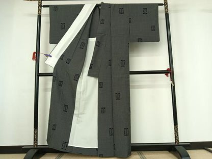平和屋着物▽本塩沢 単衣 110亀甲 遠州椿 黒地 反端付き 正絹 逸品 AABG7053jh