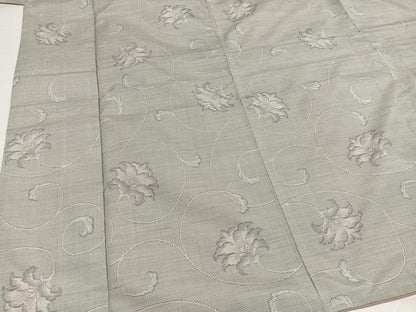 平和屋着物●本場大島紬　白大島　更紗唐草文　正絹　逸品　AABG7117ph