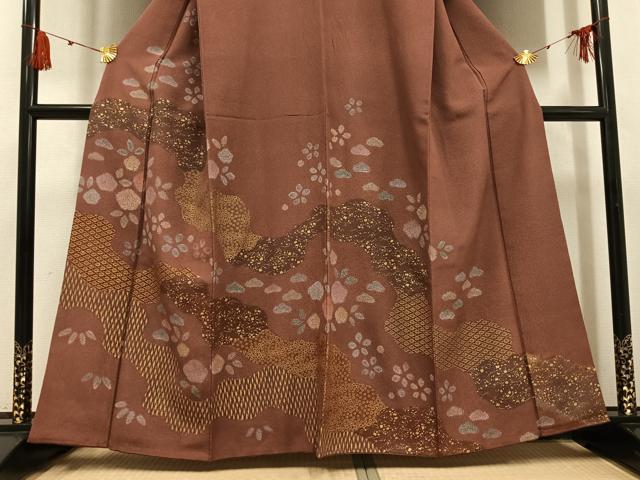 平和屋着物●訪問着　草花文　栗皮茶色　金彩　正絹　逸品　AABG7125ph