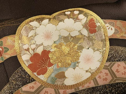 平和屋着物●色留訪問着　駒刺繍　群れ鶴草花文　金彩　丹後ちりめん　仮絵羽　正絹　逸品　未使用　AABG7137ph