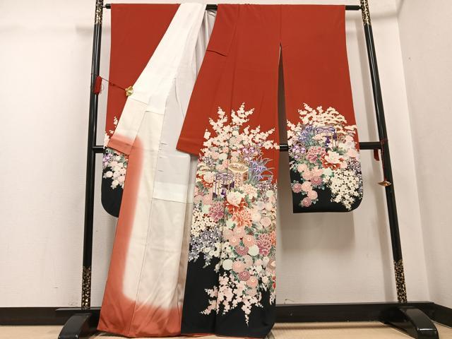 平和屋着物●豪華振袖　貝桶花文　暈し染め　金彩　正絹　逸品　AABG7287ph