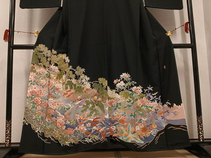 平和屋着物●本加賀友禅作家　村下信吉　黒留袖　鴛鴦草花文　正絹　逸品　AABG7330ph