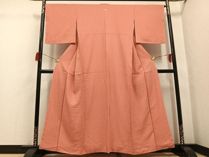 平和屋着物●上質な色無地　甚三紅色　正絹　逸品　未使用　AABG7332ph