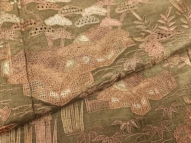 平和屋着物●訪問着　紬地　中国三大刺繍　汕頭刺繍　スワトウ刺繍　松竹梅風景文　正絹　逸品　AABG7344ph