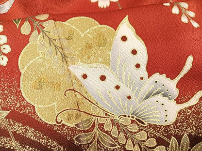 平和屋着物●豪華振袖　花蝶文　暈し染め　金彩　正絹　逸品　AABG7526ph