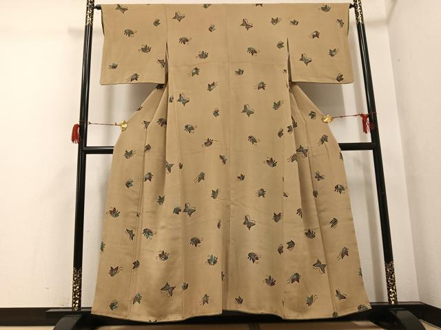 平和屋着物●上質な小紋　型染め　舞蝶文　鬼しぼ縮緬　正絹　逸品　AABG7550ph