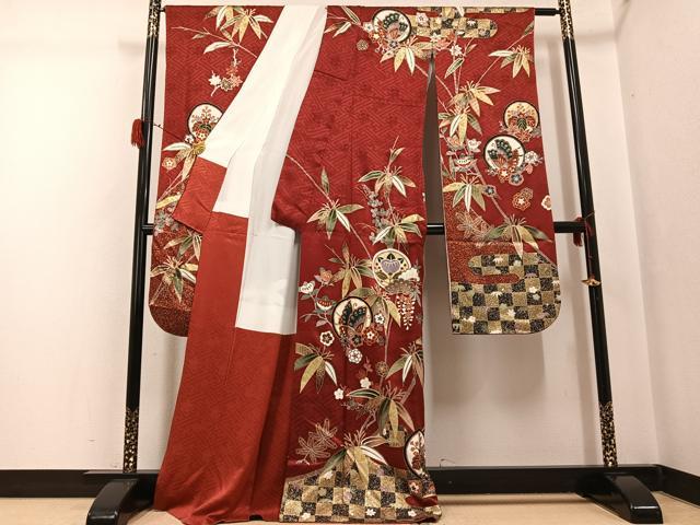 平和屋着物●豪華振袖　駒刺繍　花蝶文　金彩　正絹　逸品　AABG7563ph