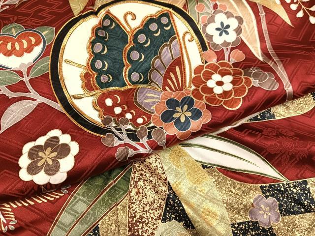 平和屋着物●豪華振袖　駒刺繍　花蝶文　金彩　正絹　逸品　AABG7563ph