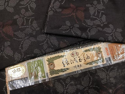 平和屋着物●本場結城玉紬　80亀甲　舞蝶文　結織苑　証紙付き　正絹　逸品　未使用　AABG7567ph