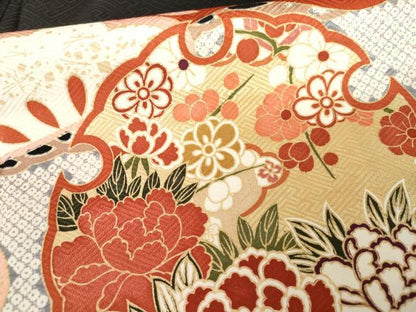 平和屋着物●訪問着　雪輪花松文　黒地　金彩　正絹　逸品　AABG7801cs