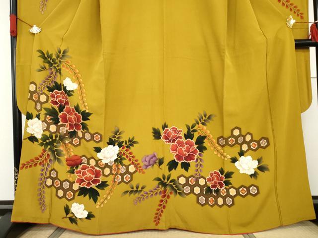 平和屋着物●豪華振袖　駒刺繍　吉祥草花文　金彩　正絹　逸品　AABG7806cs