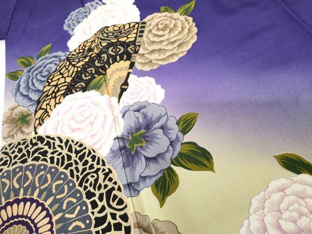 平和屋着物●忠隅眞理子　振袖　檜扇草花文　薔薇　暈し染め　金彩　正絹　逸品　AABG7830cs