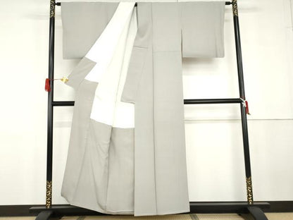 平和屋着物●上質な色無地　暁鼠色　正絹　逸品　AABG7845cs