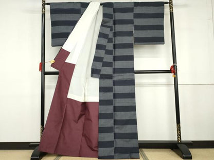 平和屋着物●本場大島紬　一元絣　横段文　正絹　逸品　AABG7862cs
