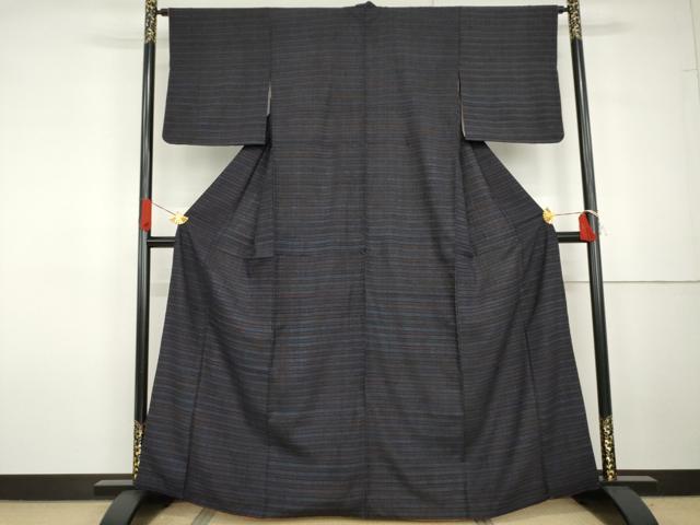 平和屋着物●本場結城紬　重要無形文化財　100亀甲　横段文　正絹　逸品　AABG7921cs
