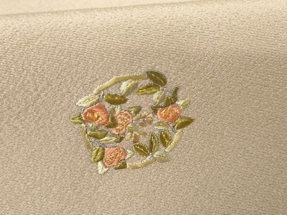 平和屋着物●上質な小紋　総刺繍　花丸文　金糸　銀座おゝぎ屋扱い　正絹　逸品　未使用　AABG7997cs