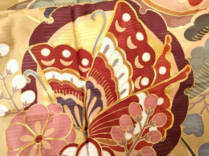 平和屋着物●豪華振袖　駒刺繍　雪輪花蝶丸文　暈し染め　金彩　三越扱い　正絹　逸品　AABG8003cs