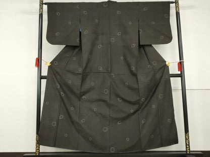 平和屋着物●本場大島紬　地空き　一元絣　丸重ね文　黒地　正絹　逸品　AABG8019cs