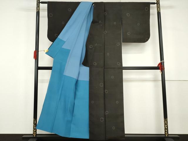 平和屋着物●本場大島紬　地空き　一元絣　丸重ね文　黒地　正絹　逸品　AABG8019cs