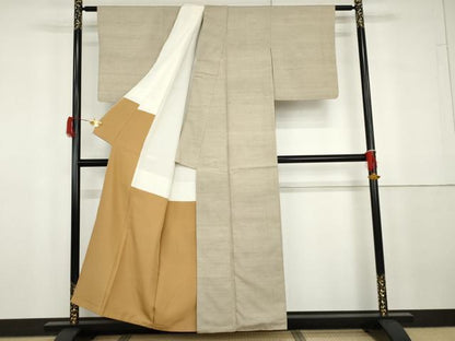 平和屋着物●本場結城紬　重要無形文化財　色無地　亜麻色　正絹　逸品　AABG8033cs