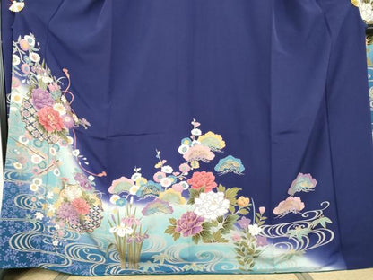 平和屋着物●豪華振袖　流水雪輪松竹梅文　暈し染め　金彩　正絹　逸品　AABG8034cs
