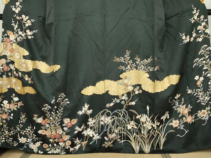 平和屋着物●訪問着　駒刺繍　雲取り枝花文　金彩　正絹　逸品　AABG8040cs