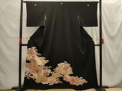 平和屋着物■豪華黒留袖　駒刺繍　松竹梅扇面飾花文　金彩　正絹　逸品　AABG8348sx