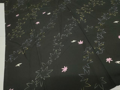 平和屋着物▽上質な小紋　単衣　楓文　黒地　正絹　逸品　AABG8447ck