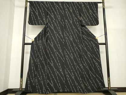 平和屋着物▽上質な小紋 単衣 舞桜文 黒地 丹後ちりめん 正絹 逸品 AABG8477ck