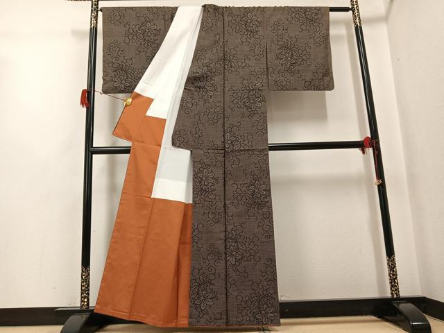 平和屋着物●本場大島紬　古代染色純泥染　一元絣　更紗唐草文　石原正宏作　証紙付き　正絹　逸品　AABG8537ph