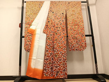 平和屋着物●豪華振袖　駒刺繍　花尽くし　金彩　正絹　逸品　AABG8541ph