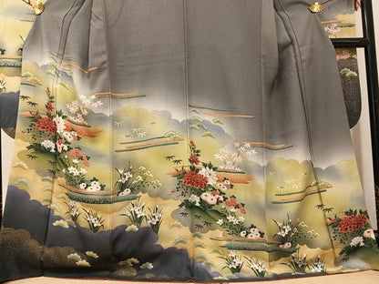 平和屋着物●豪華振袖　草花文　暈し染め　金彩　正絹　逸品　AABG8542ph