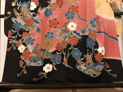 平和屋着物●豪華振袖　紅型　花鳥文　暈し染め　正絹　逸品　AABG8545ph